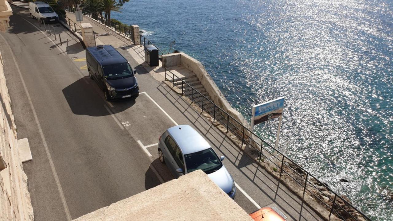 Luxury Seafront Apartment Banje Dubrovnik Exteriör bild